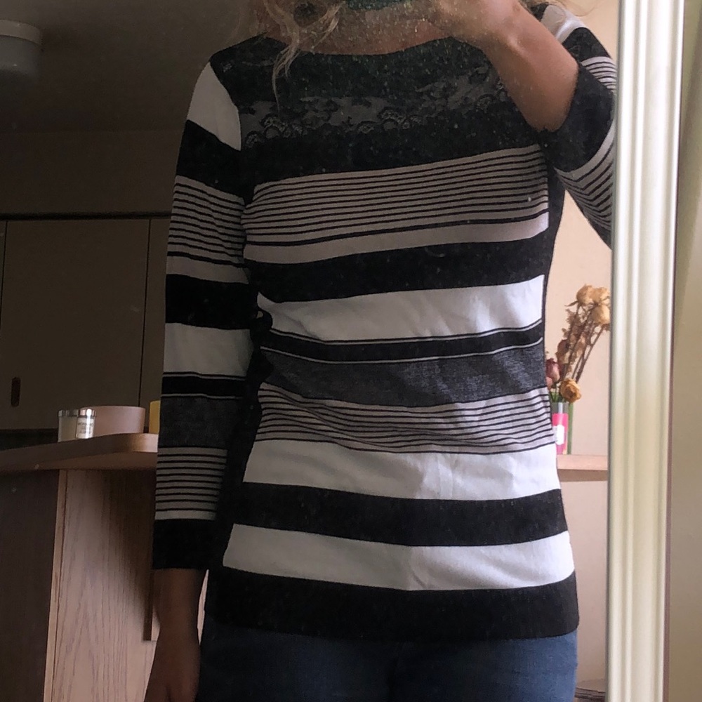 Sweater - Picture 2 of 2